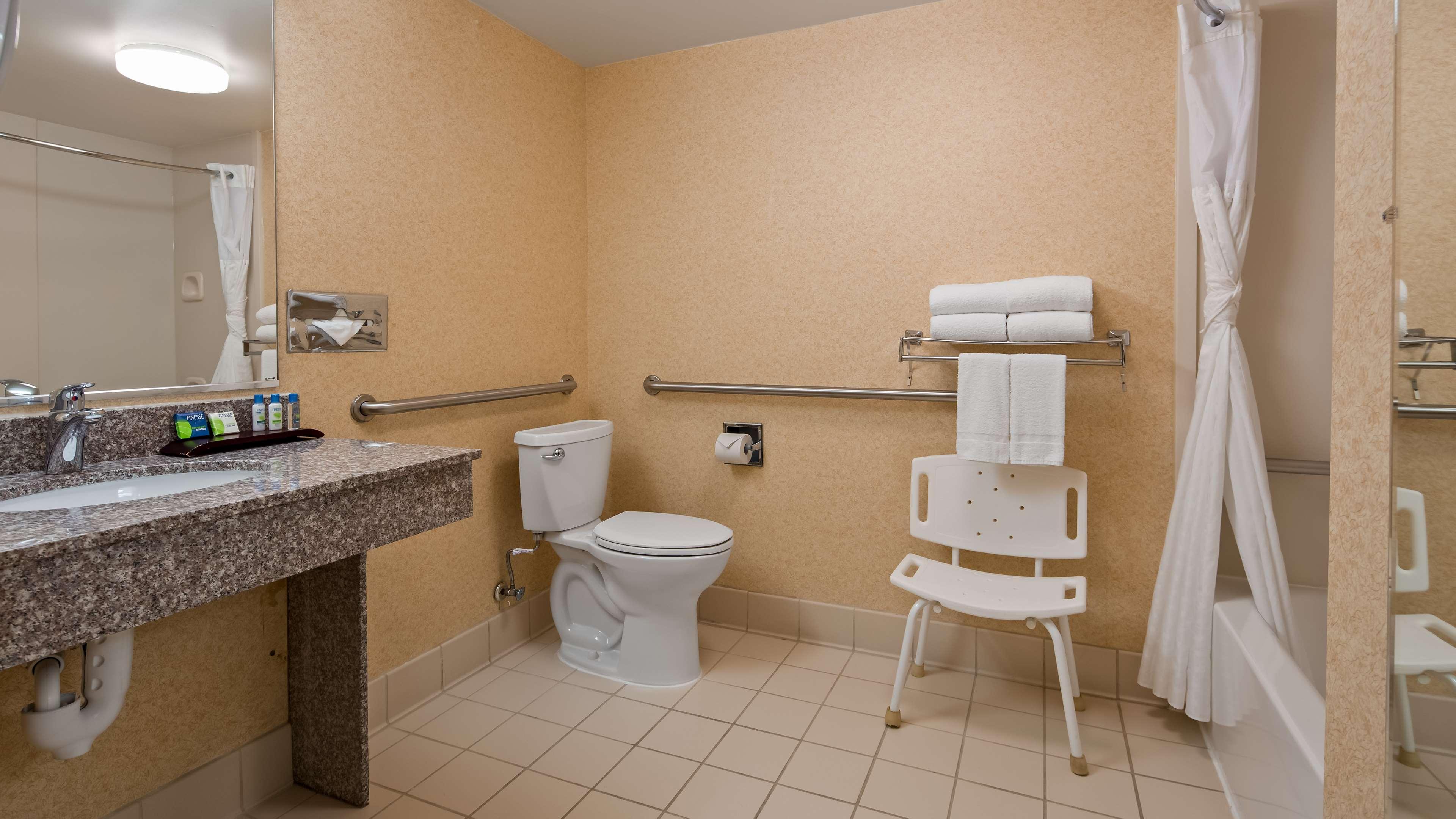 Surestay Plus Hotel By Best Western Chicago Lombard Exteriér fotografie