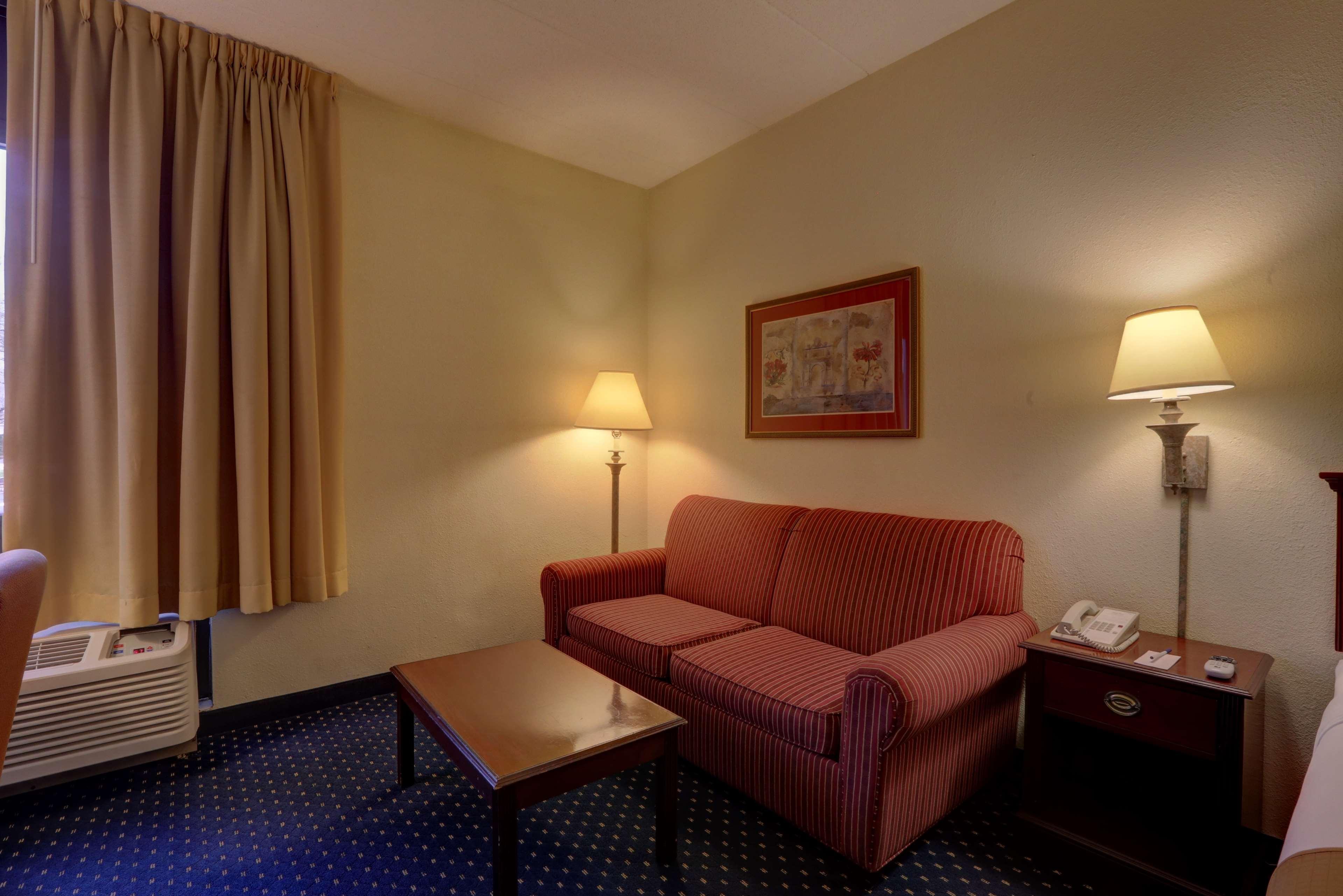 Surestay Plus Hotel By Best Western Chicago Lombard Exteriér fotografie