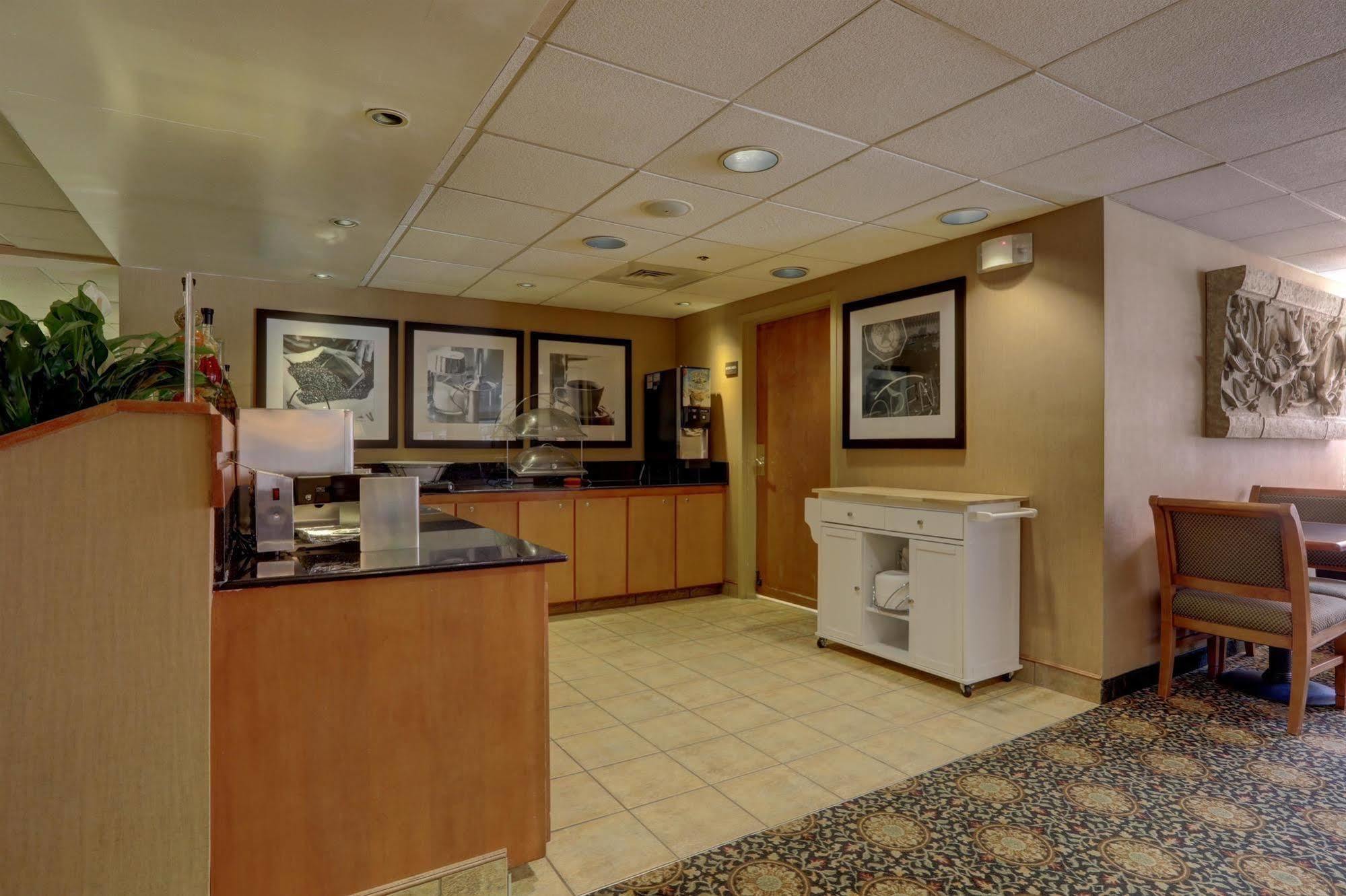 Surestay Plus Hotel By Best Western Chicago Lombard Exteriér fotografie